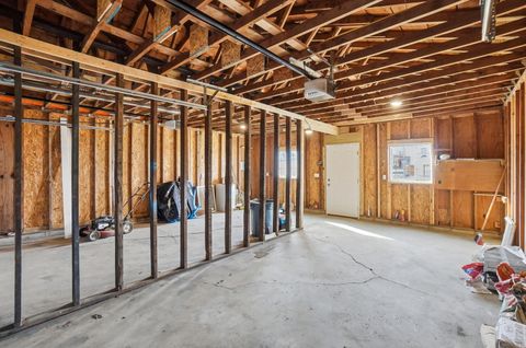 Tiny photo for 710 S Fayette Street, Washington Court House, OH 43160 (MLS # 226000840)