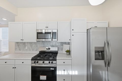 Tiny photo for 710 S Fayette Street, Washington Court House, OH 43160 (MLS # 226000840)