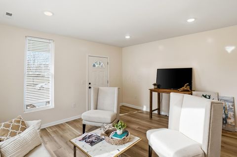 Tiny photo for 710 S Fayette Street, Washington Court House, OH 43160 (MLS # 226000840)