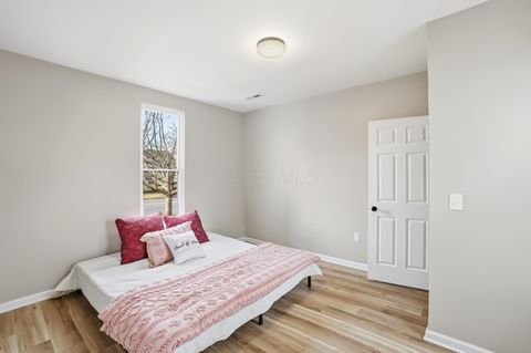 Tiny photo for 710 S Fayette Street, Washington Court House, OH 43160 (MLS # 226000840)