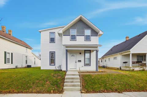 Photo of 710 S Fayette Street, Washington Court House, OH 43160 (MLS # 226000840)