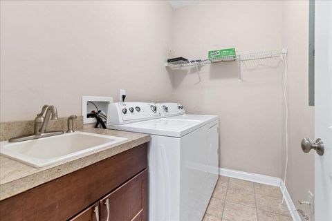 Tiny photo for 5791 Burke Circle 1103 #1103, New Albany, OH 43054 (MLS # 226005481)