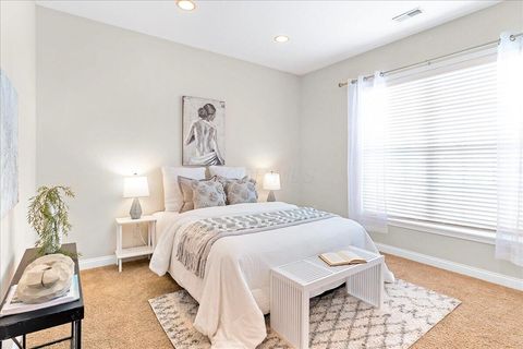 Tiny photo for 5791 Burke Circle 1103 #1103, New Albany, OH 43054 (MLS # 226005481)