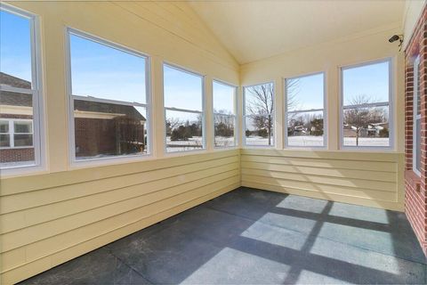 Tiny photo for 5791 Burke Circle 1103 #1103, New Albany, OH 43054 (MLS # 226005481)