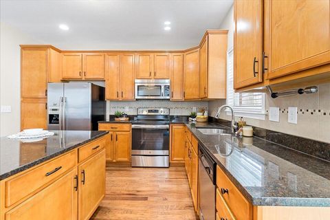 Tiny photo for 5791 Burke Circle 1103 #1103, New Albany, OH 43054 (MLS # 226005481)