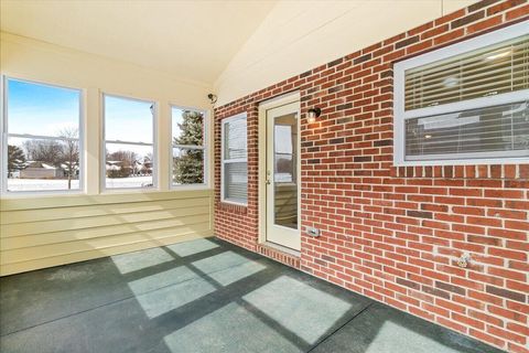 Tiny photo for 5791 Burke Circle 1103 #1103, New Albany, OH 43054 (MLS # 226005481)