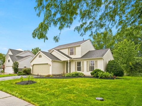 Photo of 1544 Cottonwood Drive, Lewis Center, OH 43035 (MLS # 226031670)