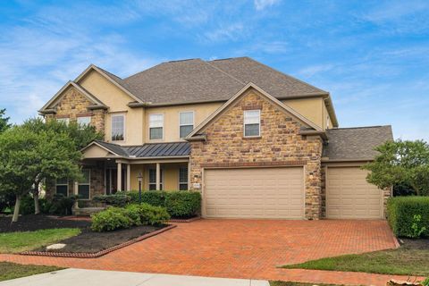 Photo of 4558 Hirth Hill Road E, Grove City, OH 43123 (MLS # 225031244)