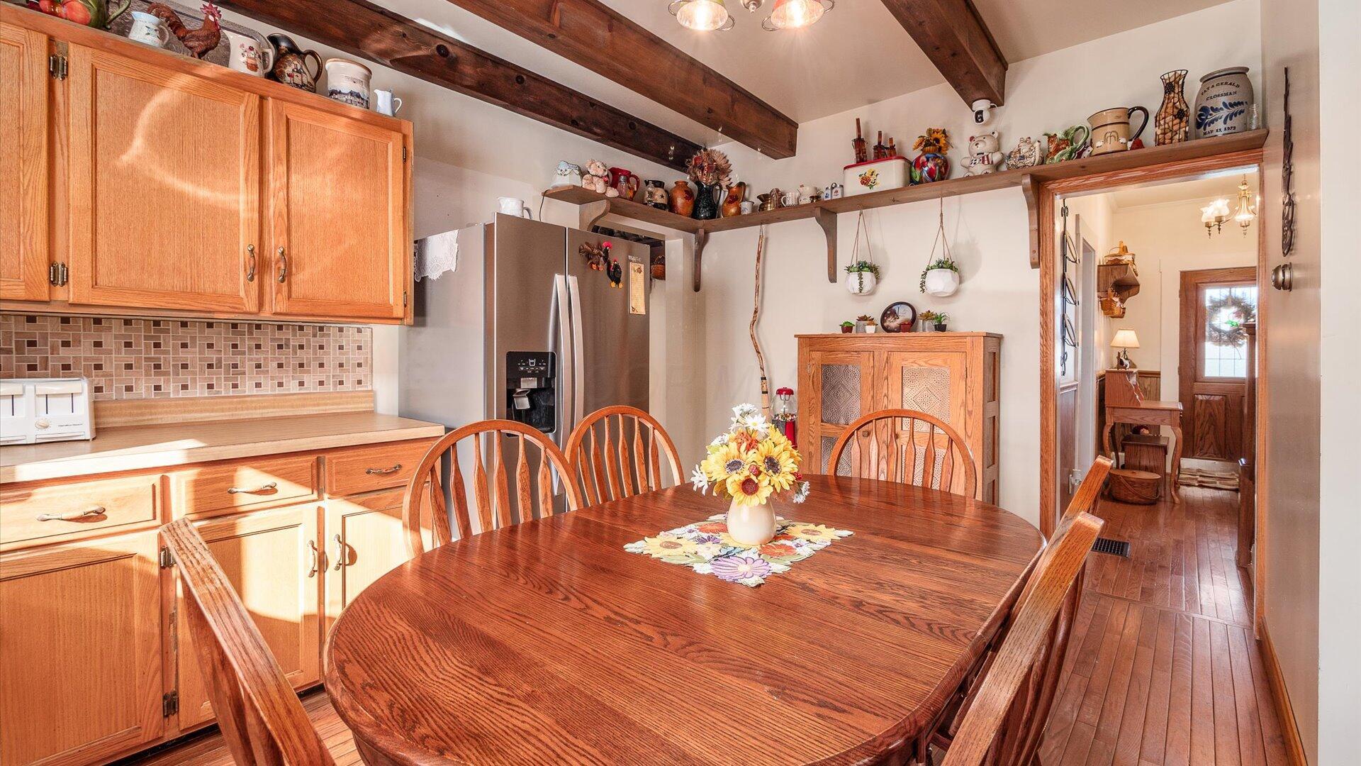 5955 Foxfire Drive, Zanesville, Ohio image 3