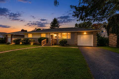 Photo of 4381 E Mound Street, Columbus, OH 43227 (MLS # 226031390)