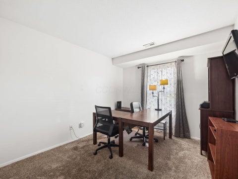 Tiny photo for 8337 Greyhawk Circle, Columbus, OH 43240 (MLS # 226032046)