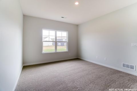 Tiny photo for 146 Brookside Drive, Jeffersonville, OH 43128 (MLS # 225045273)