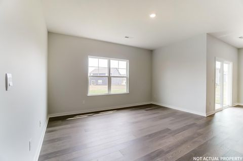 Tiny photo for 146 Brookside Drive, Jeffersonville, OH 43128 (MLS # 225045273)