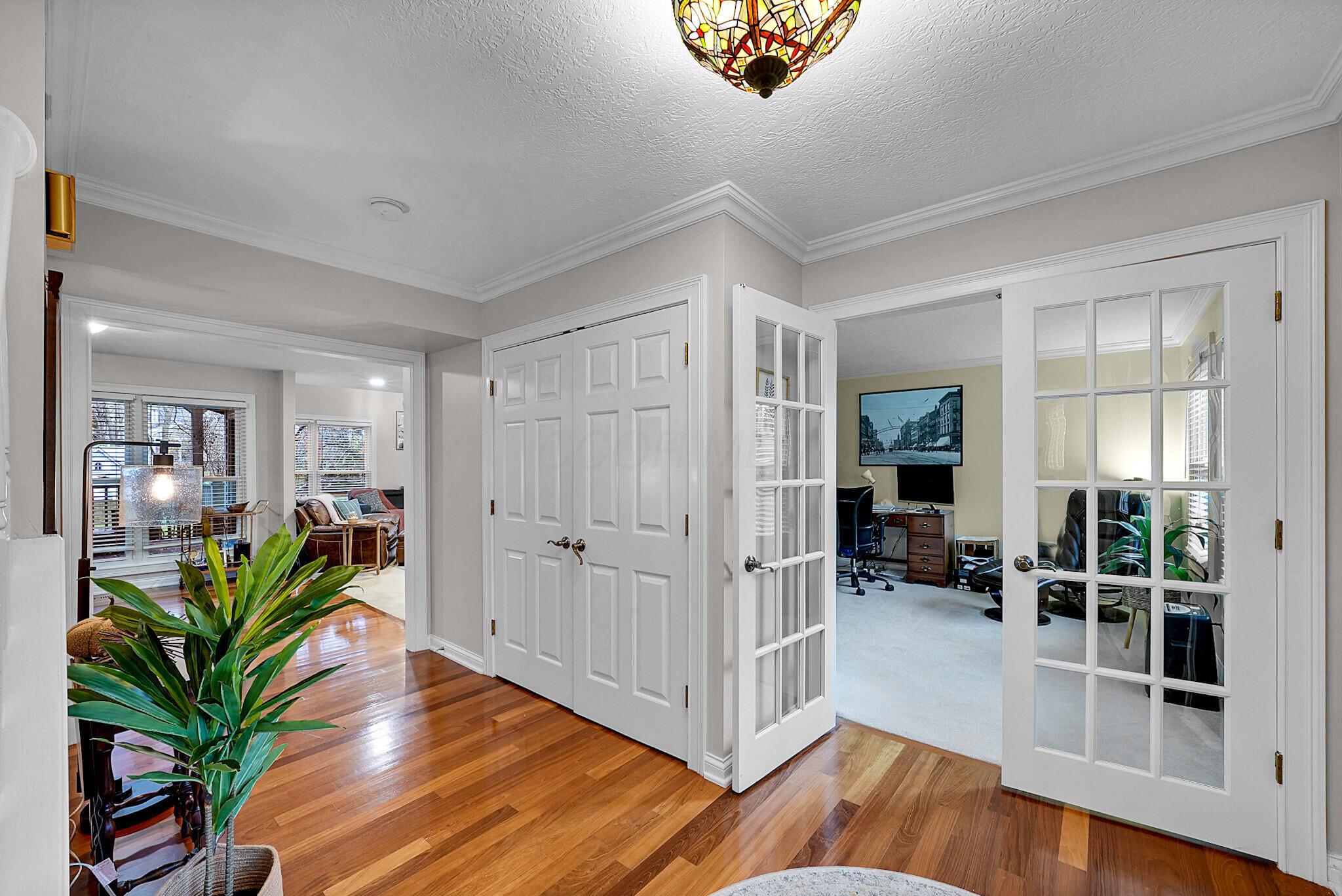 5418 Haverhill Drive, Dublin, Ohio image 2