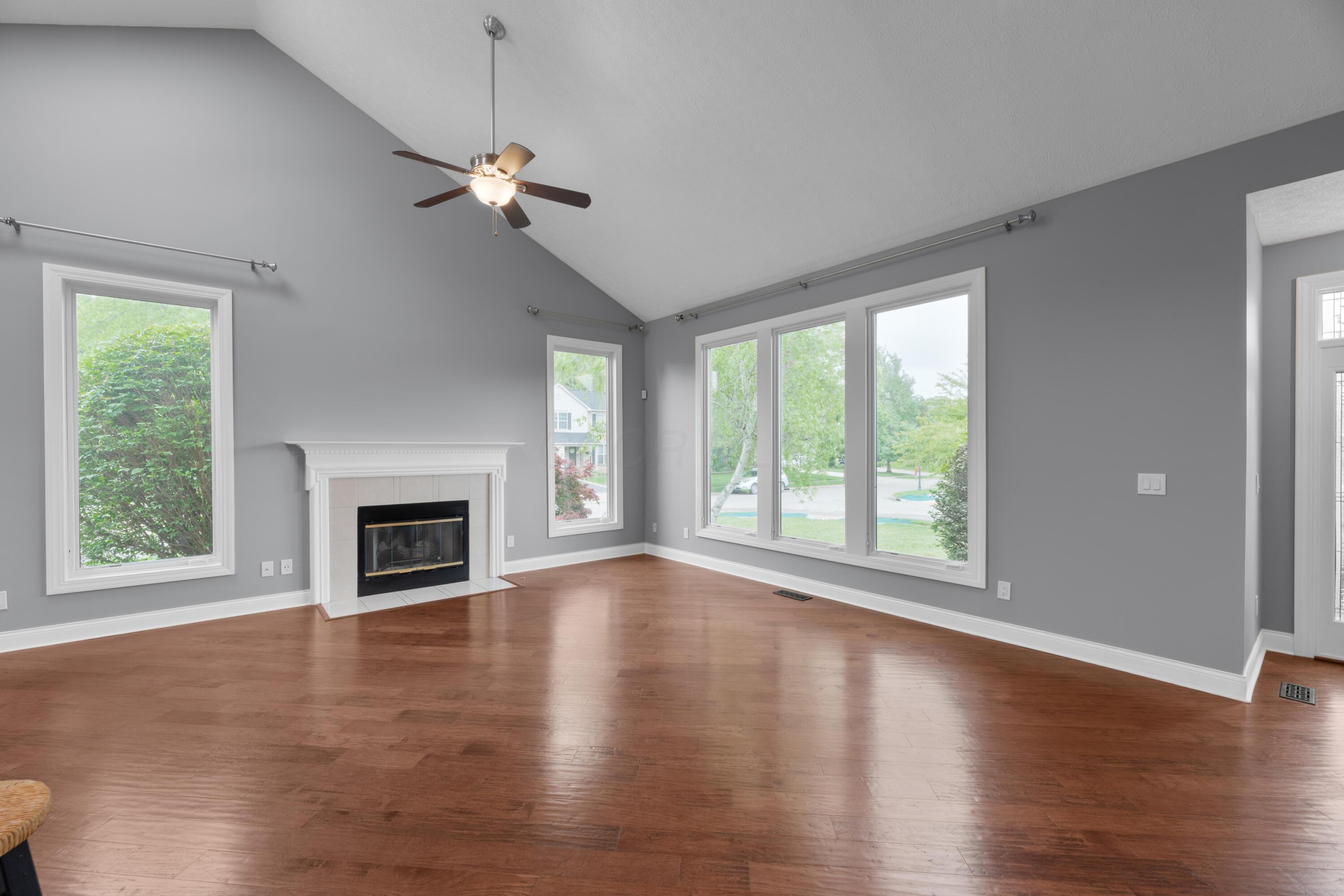 3958 Thims Court, Hilliard, Ohio image 6