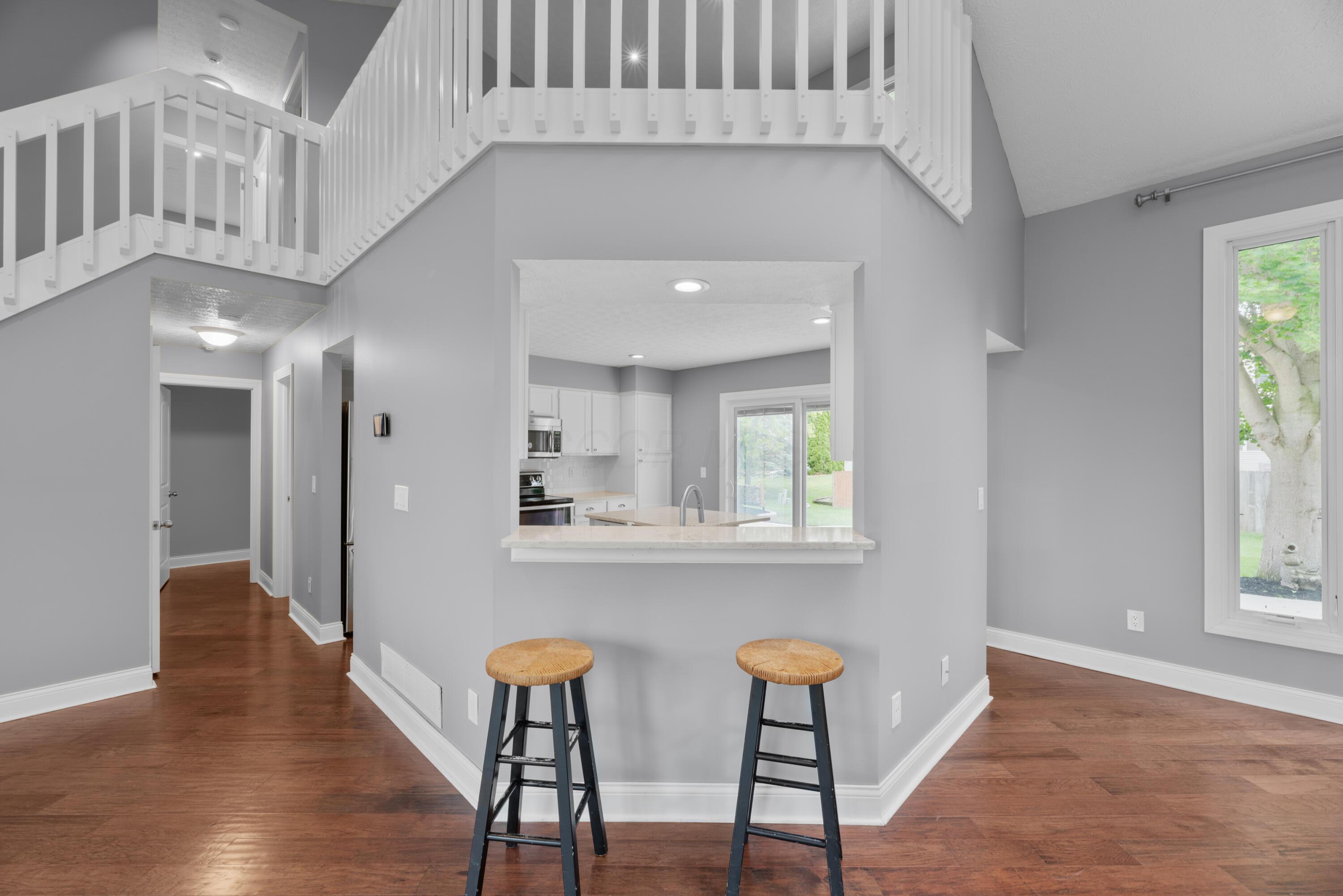 3958 Thims Court, Hilliard, Ohio image 9