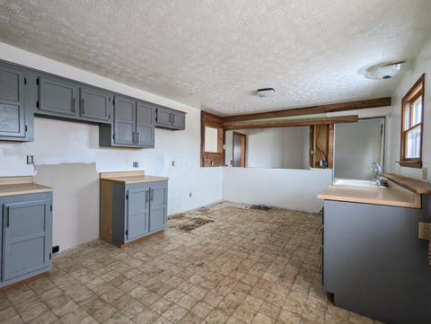 Tiny photo for 3169 Prairie Road NW, Washington Court House, OH 43160 (MLS # 226002405)