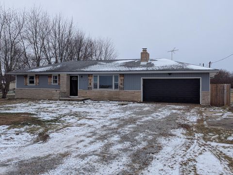 Photo of 3169 Prairie Road NW, Washington Court House, OH 43160 (MLS # 226002405)