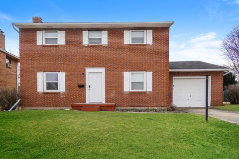 Photo of 2727 Hafton Road, Columbus, OH 43204 (MLS # 225040793) Photo of 2727 Hafton Road, Columbus, OH 43204 (MLS # 225040793)