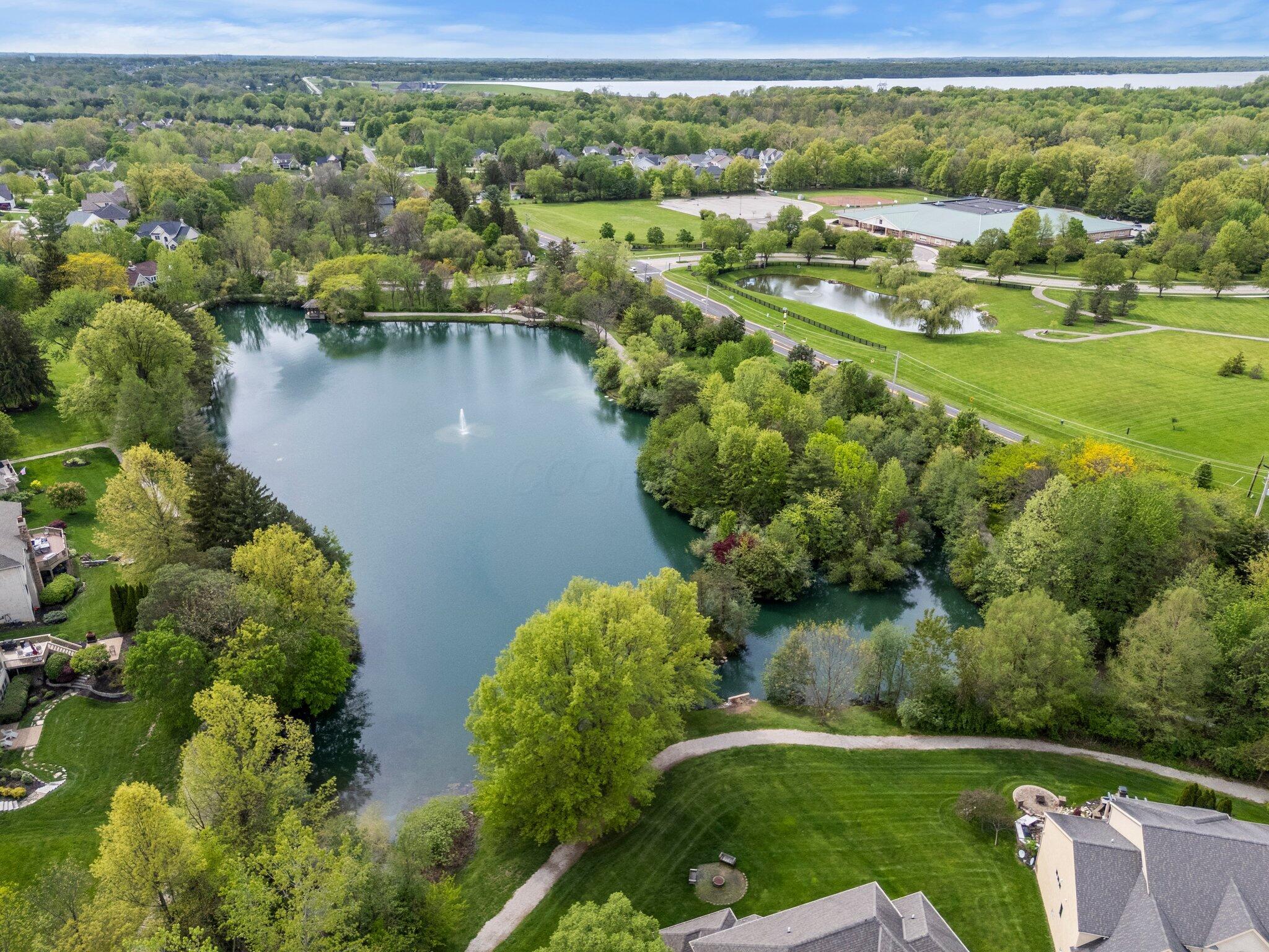 5694 Piermont Court, Westerville, Ohio image 9