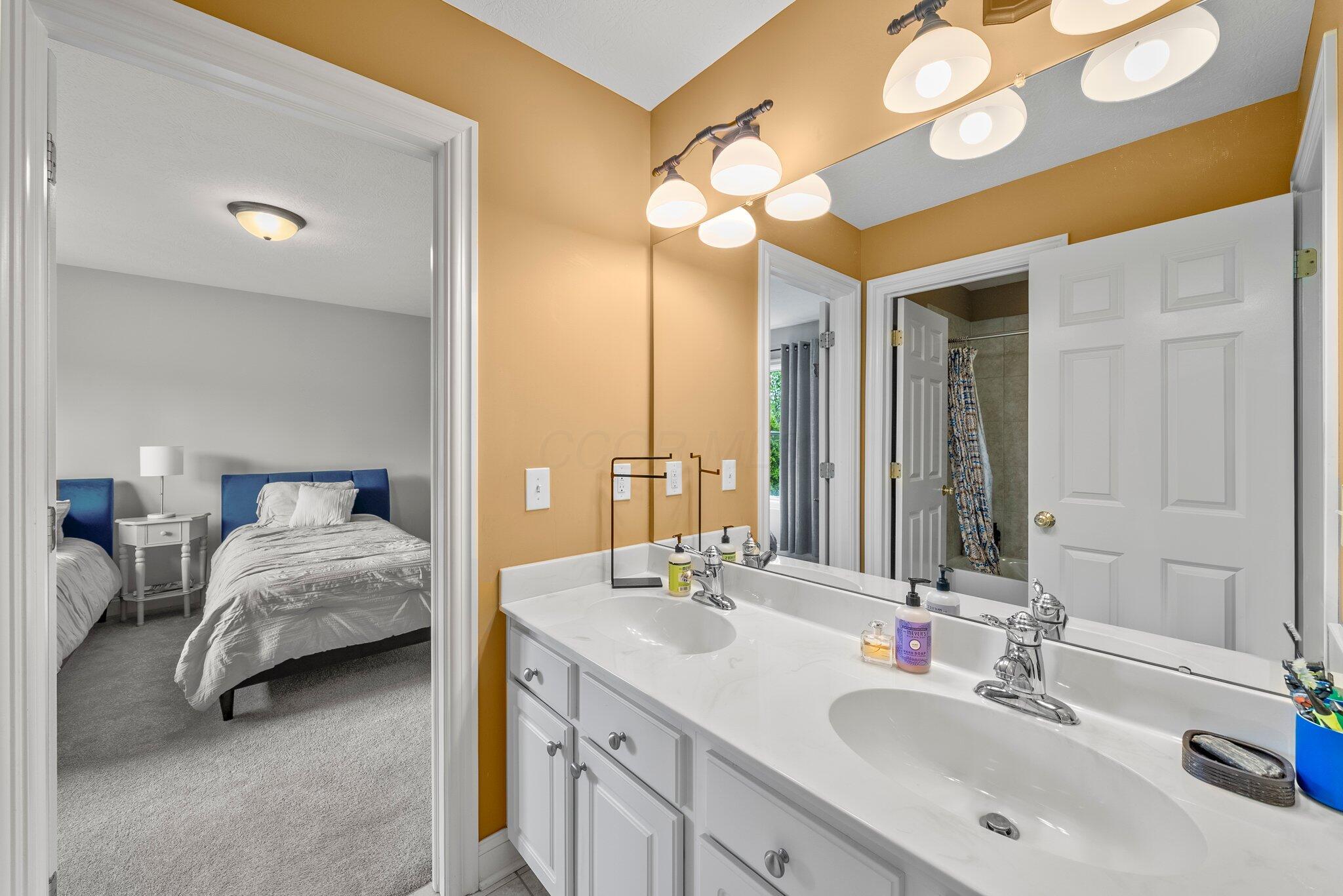 5694 Piermont Court, Westerville, Ohio image 48