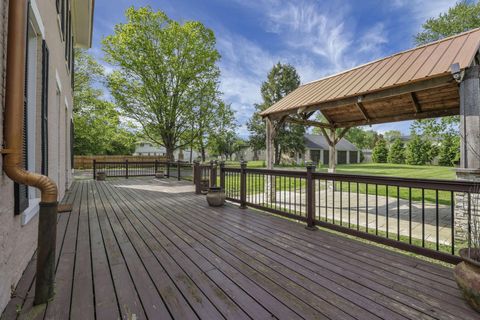 Tiny photo for 380 W Columbus Street, Pickerington, OH 43147 (MLS # 226014206)