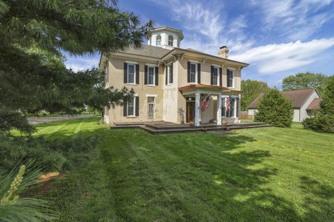 Tiny photo for 380 W Columbus Street, Pickerington, OH 43147 (MLS # 226014206)