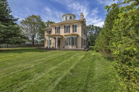 Tiny photo for 380 W Columbus Street, Pickerington, OH 43147 (MLS # 226014206)