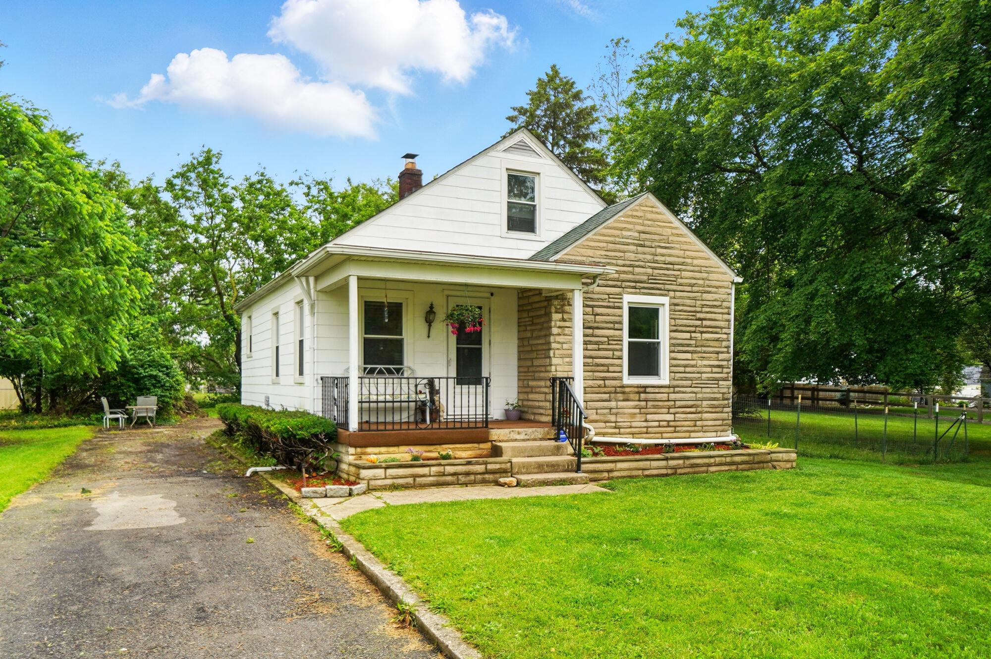 2506 Chester Road, Columbus, Ohio image 2