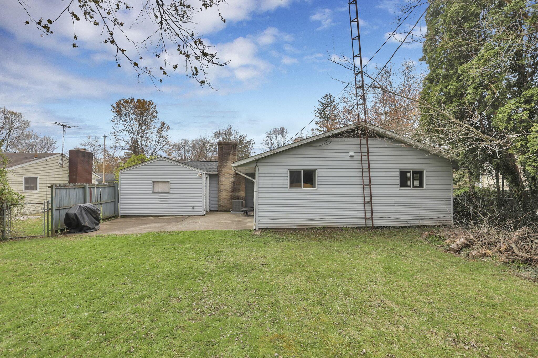 690 Saratoga Avenue, Newark, Ohio image 32