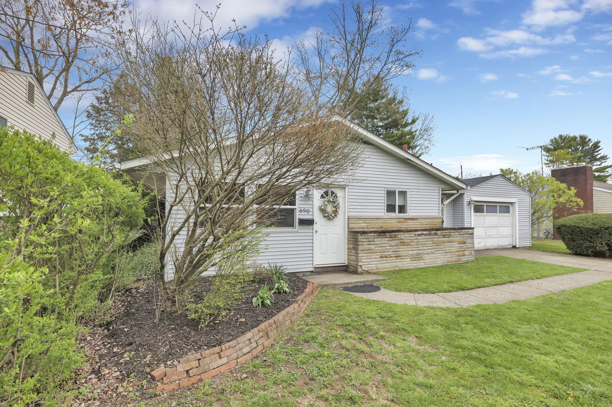 690 Saratoga Avenue, Newark, Ohio image 2