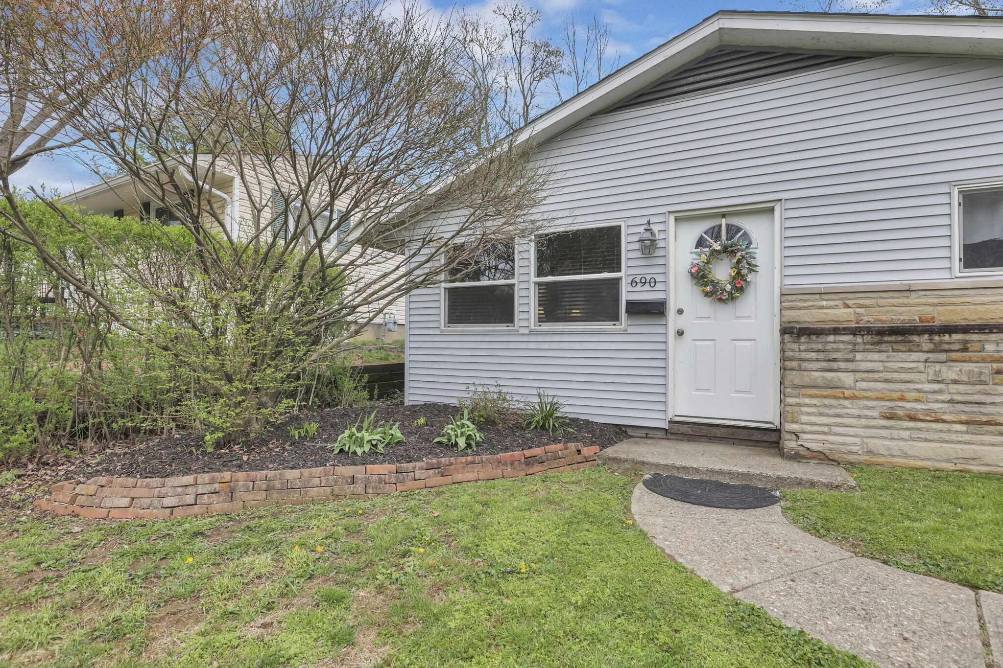 690 Saratoga Avenue, Newark, Ohio image 3