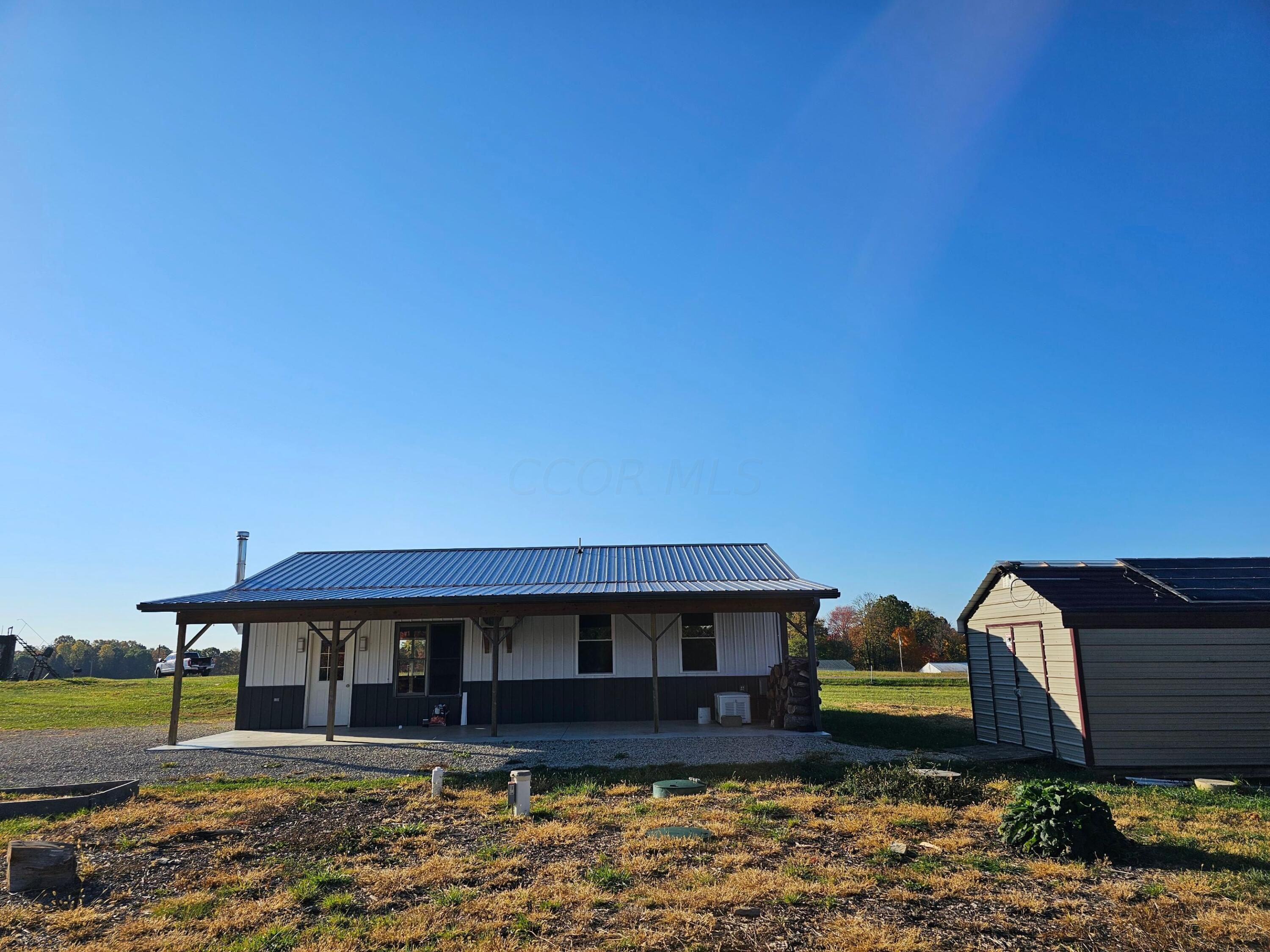 6080 W Sharps Ridge Road, Mcconnelsville, Ohio image 1