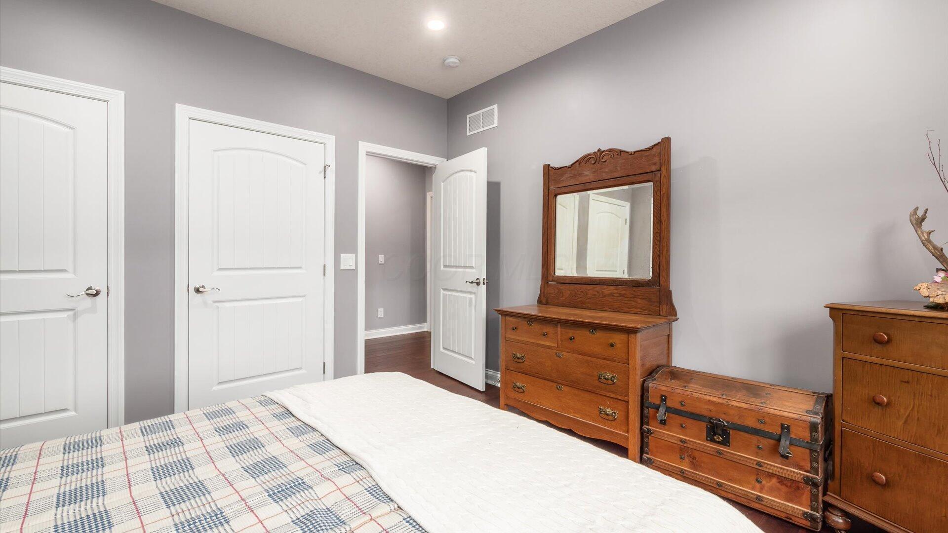 11613 Poplar Creek Road, Baltimore, Ohio image 40
