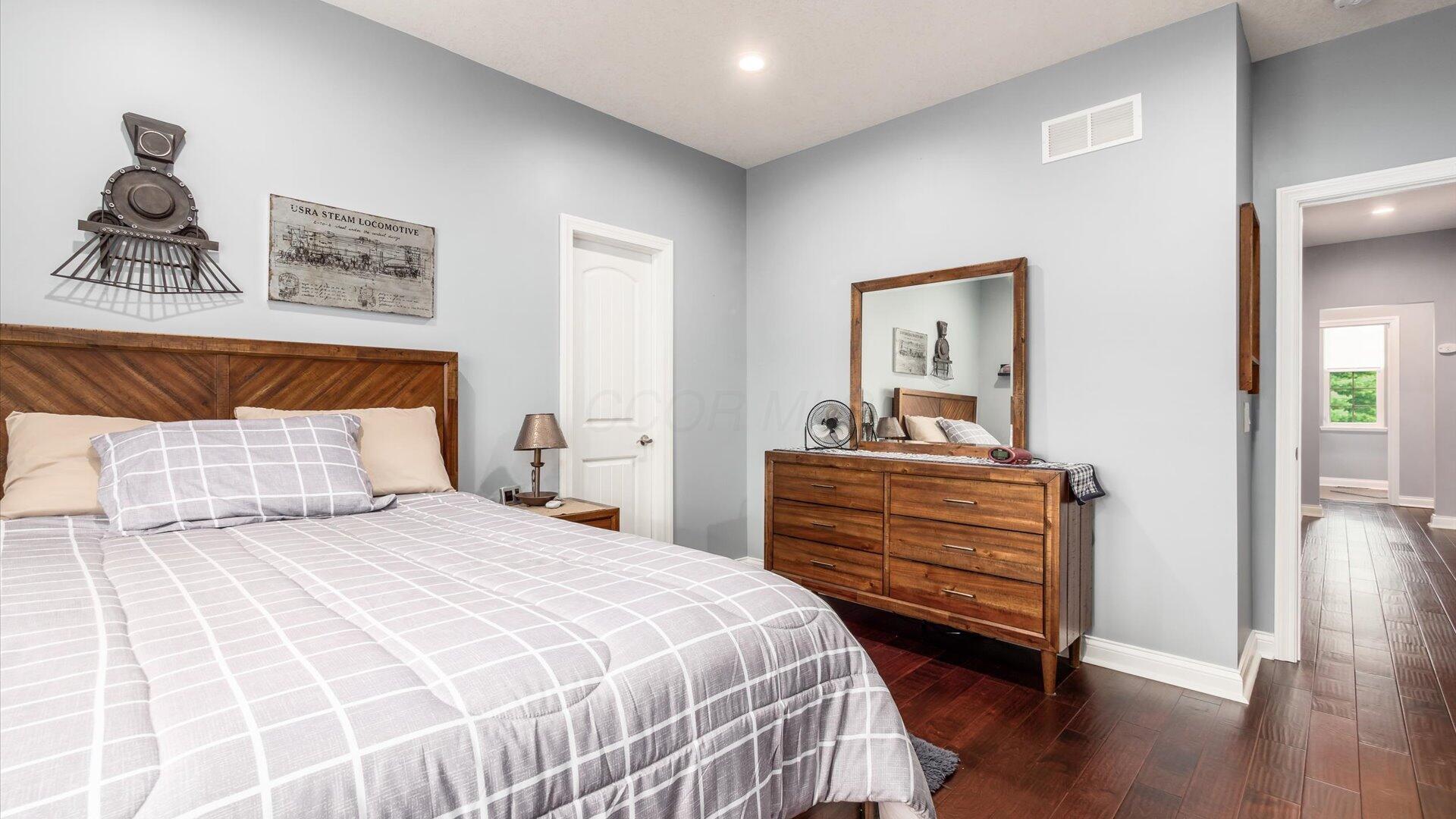 11613 Poplar Creek Road, Baltimore, Ohio image 37