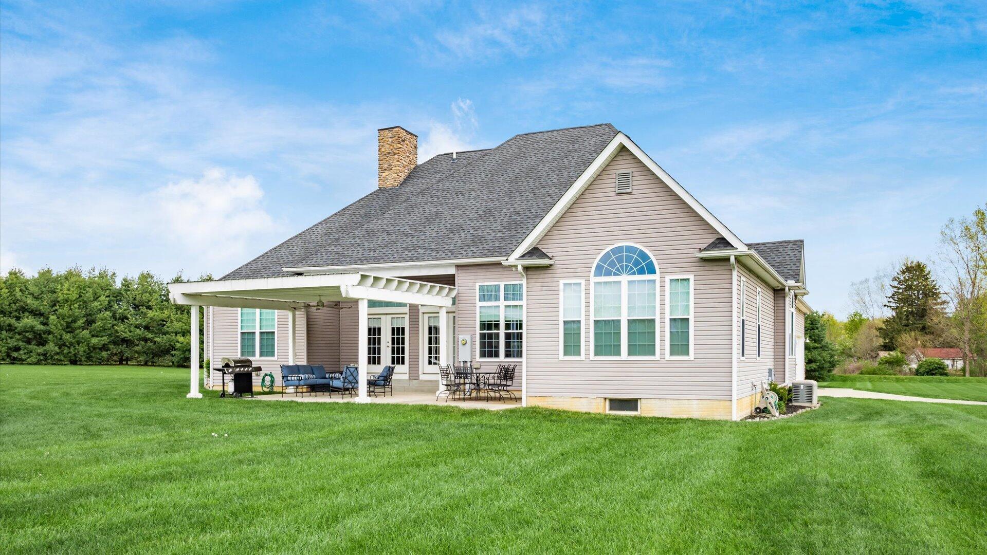11613 Poplar Creek Road, Baltimore, Ohio image 9