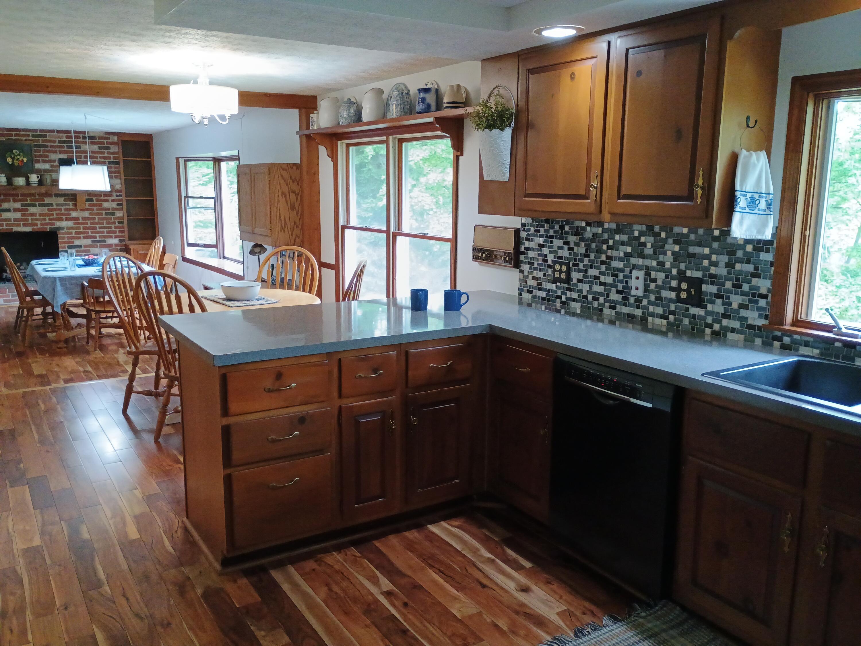1650 Northwood Drive, Lancaster, Ohio image 6