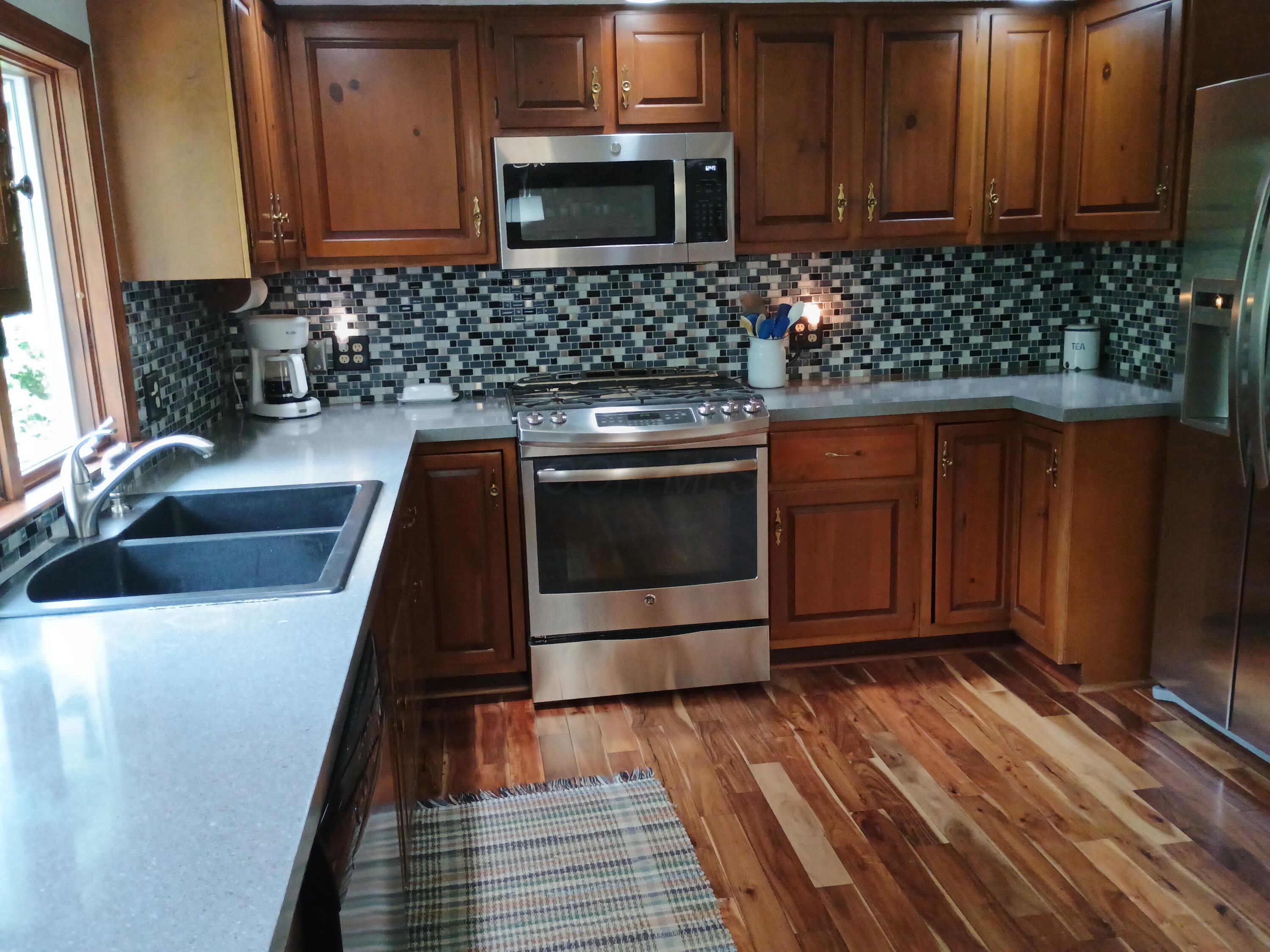 1650 Northwood Drive, Lancaster, Ohio image 8