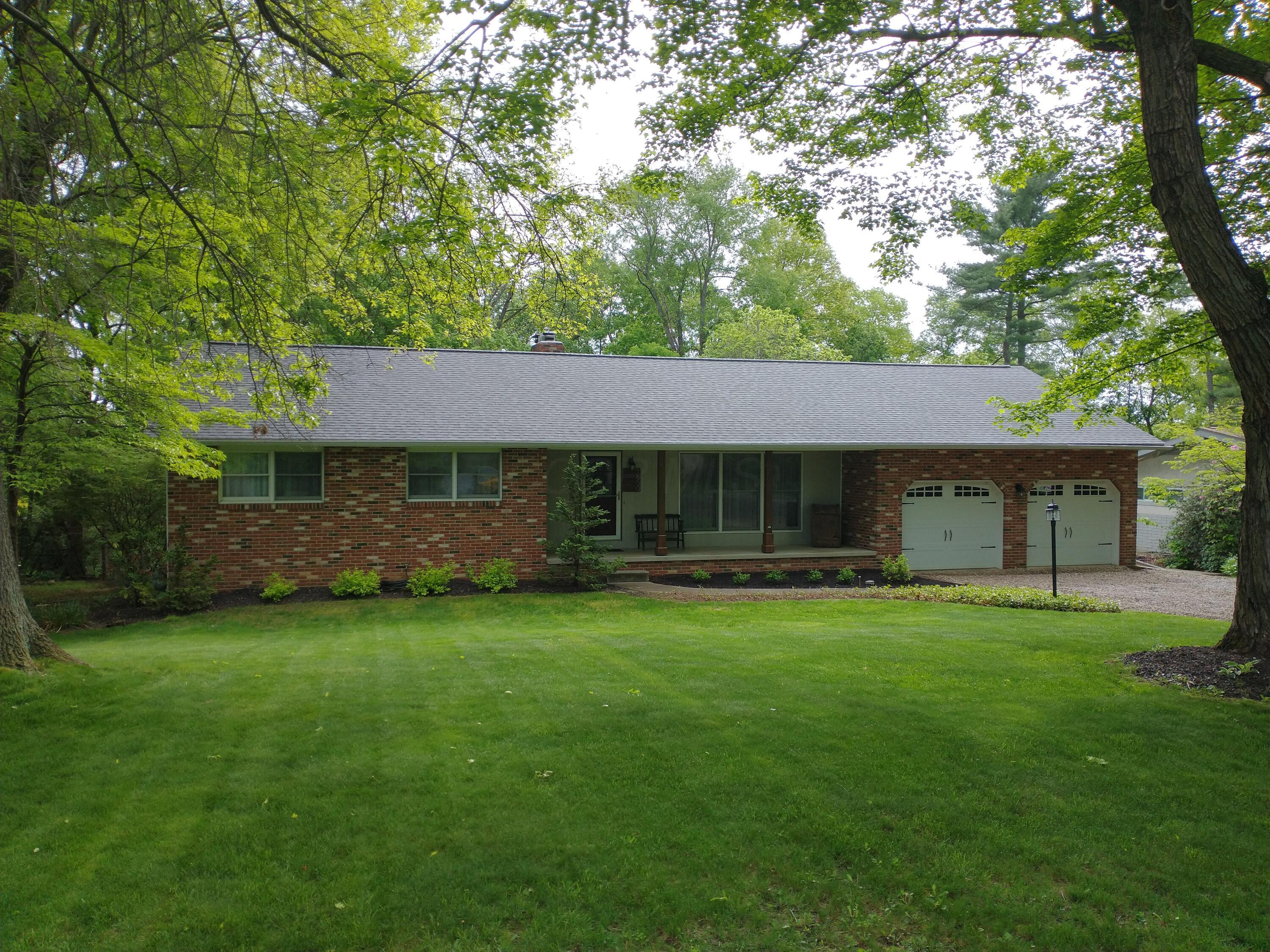 1650 Northwood Drive, Lancaster, Ohio image 1