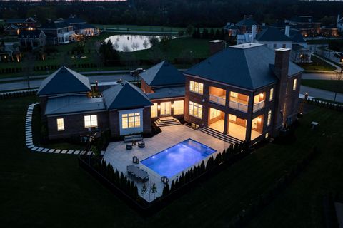 Photo of 4105 Highgrove Crescent, New Albany, OH 43054 (MLS # 226011797)