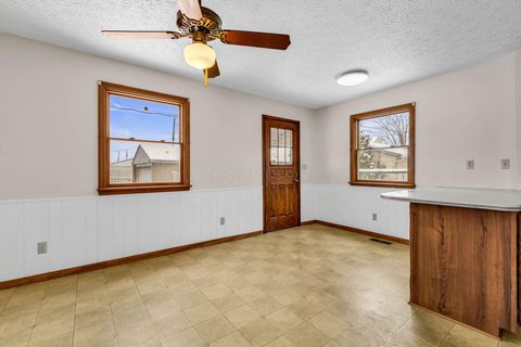 Tiny photo for 4212 Sexton Drive, Columbus, OH 43228 (MLS # 225044250)