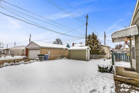 Tiny photo for 4212 Sexton Drive, Columbus, OH 43228 (MLS # 225044250)