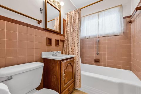 Tiny photo for 4212 Sexton Drive, Columbus, OH 43228 (MLS # 225044250)