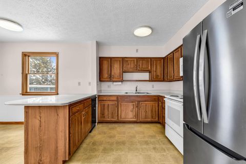 Tiny photo for 4212 Sexton Drive, Columbus, OH 43228 (MLS # 225044250)