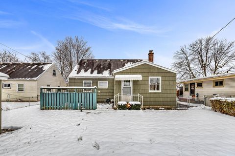 Tiny photo for 4212 Sexton Drive, Columbus, OH 43228 (MLS # 225044250)