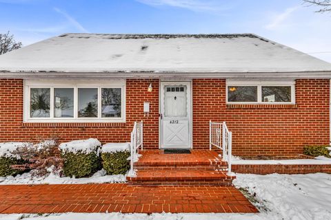 Tiny photo for 4212 Sexton Drive, Columbus, OH 43228 (MLS # 225044250)