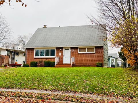 Photo of 4212 Sexton Drive, Columbus, OH 43228 (MLS # 225044250)