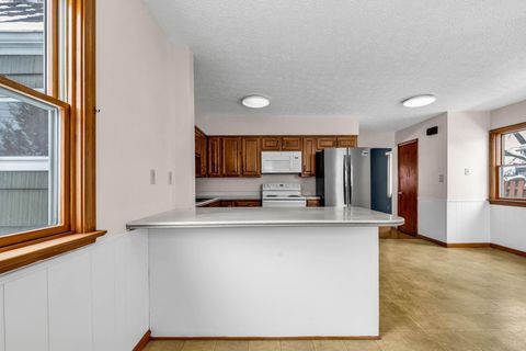 Tiny photo for 4212 Sexton Drive, Columbus, OH 43228 (MLS # 225044250)