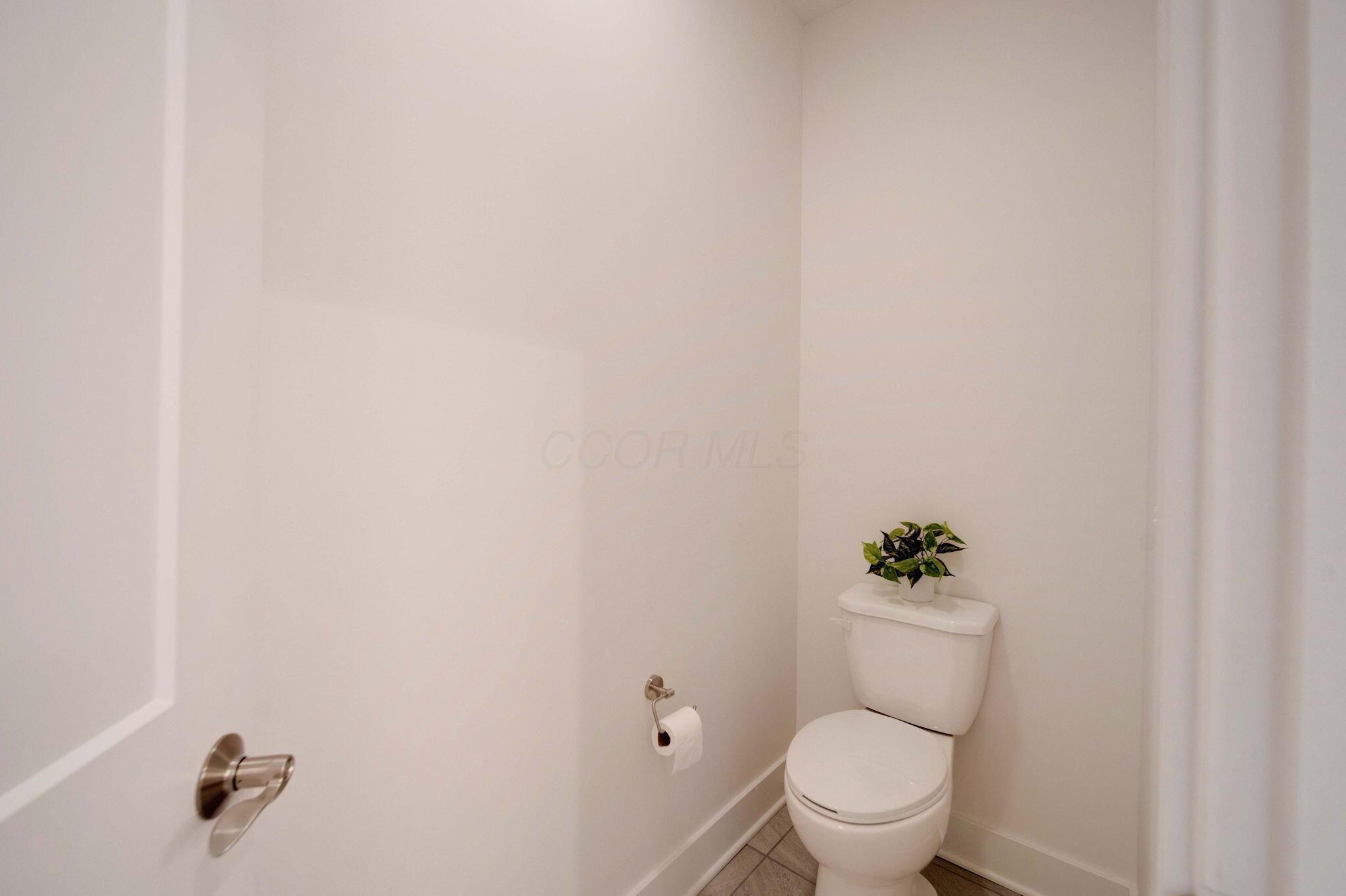 3924 Logan Court, Hilliard, Ohio image 30