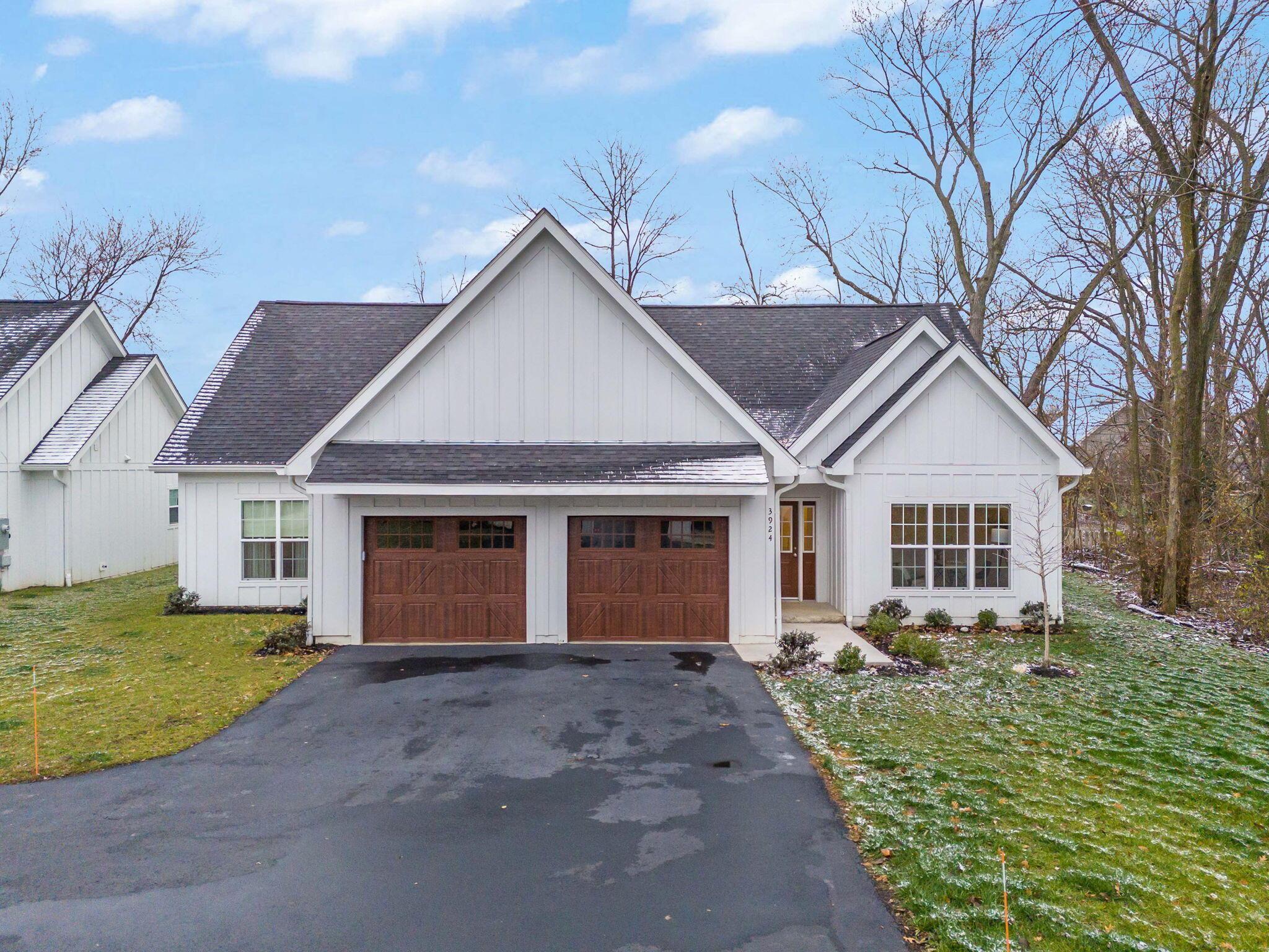3924 Logan Court, Hilliard, Ohio image 1